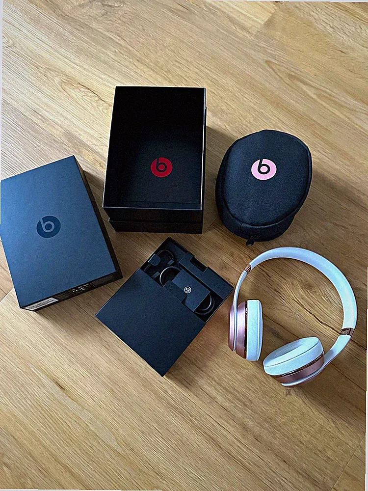 Beats by Dr. Dre Solo3 On-Ear Kopfhörer faltbar 3,5 mm rosa/weiß Case