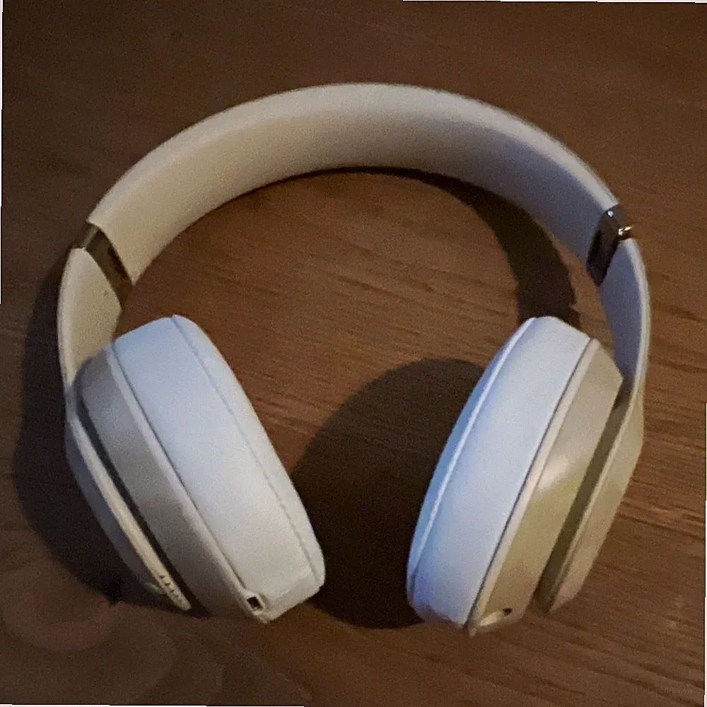 Beats by Dr. Dre Studio3 Wireless On-Ear Kopfhörer Bluetooth Weiß