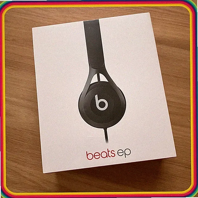 Beats EP by Dr. Dre kabelgebundene On-Ear-Kopfhörer mit Originalkarton...
