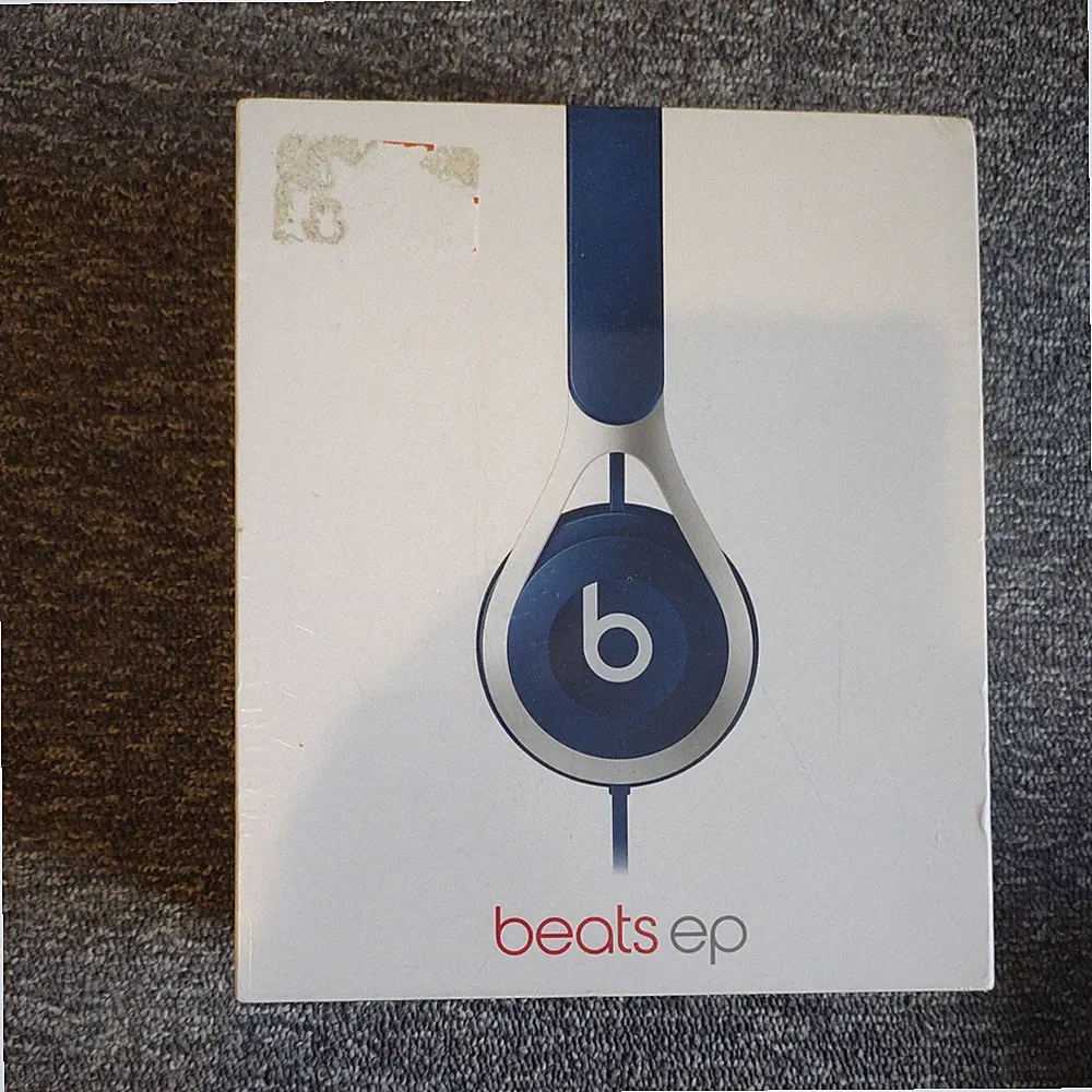 Beats EP On-Ear Kopfhörer Blau kabelgebunden mit 3,5 mm Anschluss