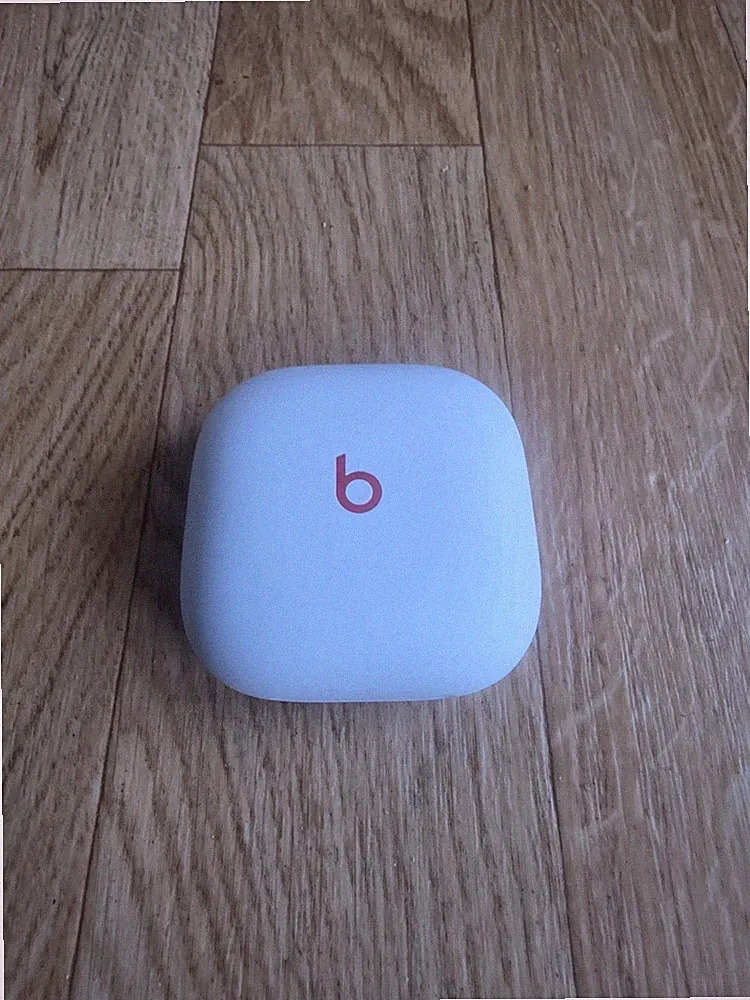 Beats Fit Pro True Wireless In-Ear Kopfhörer Weiß - Neu (OVP beschädigt)