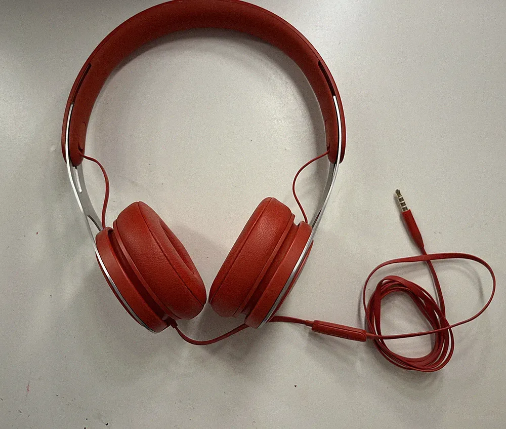 Beats On-Ear Kopfhörer - Rot - 3,5mm Anschluss - Gebraucht