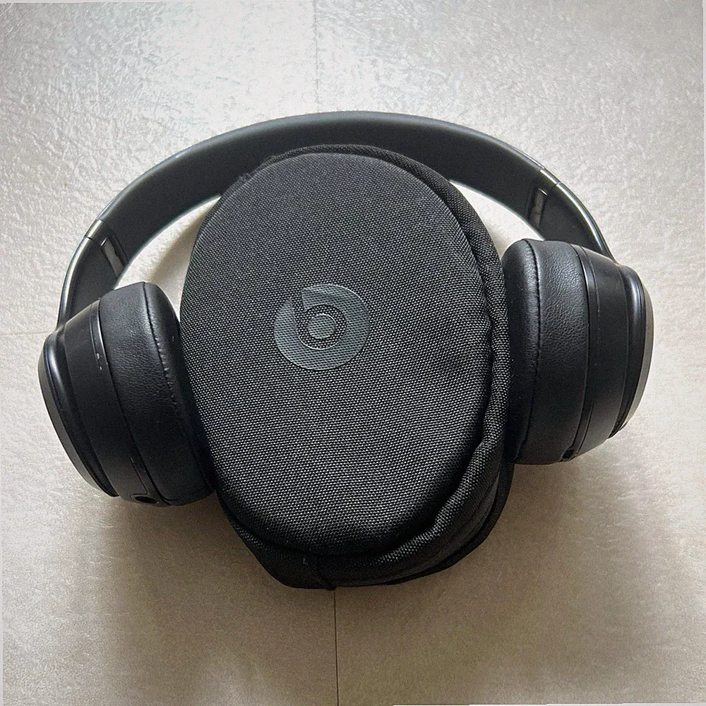 Beats Solo 3 Over-Ear Bluetooth Kopfhörer kabellos Schwarz inkl. USB-Ladekabel