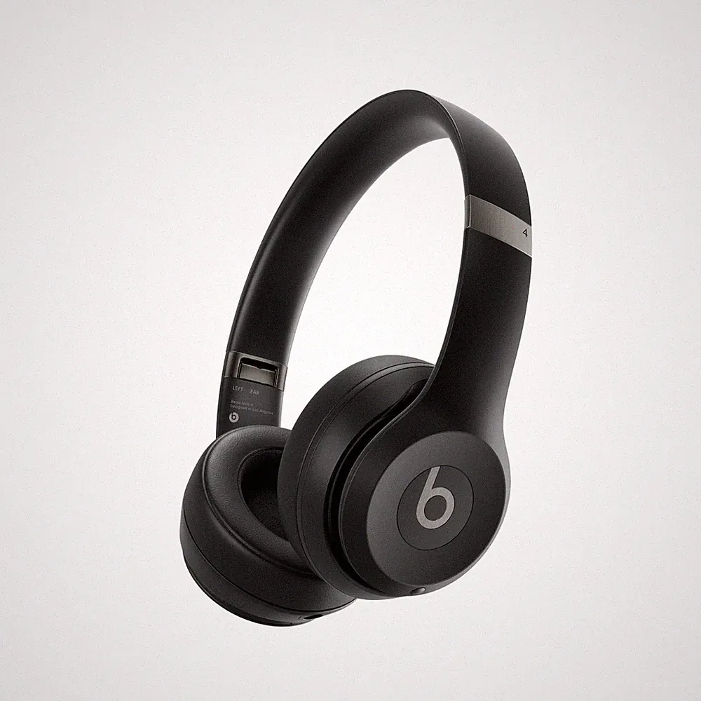 Beats Solo 4 Kabelloser Bluetooth On-Ear Kopfhörer Mattschwarz 50h Akkulaufzeit