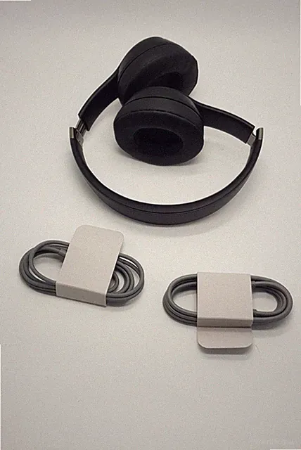 Beats Solo 4 On-Ear Headphones Bluetooth ANC B-Ware Neuwertig