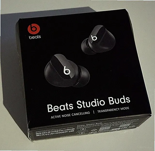 Beats Studio Buds