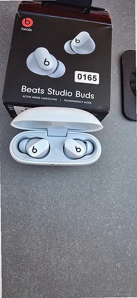 Beats Studio Buds - True Wireless Earbuds with USB-C Charging Case
