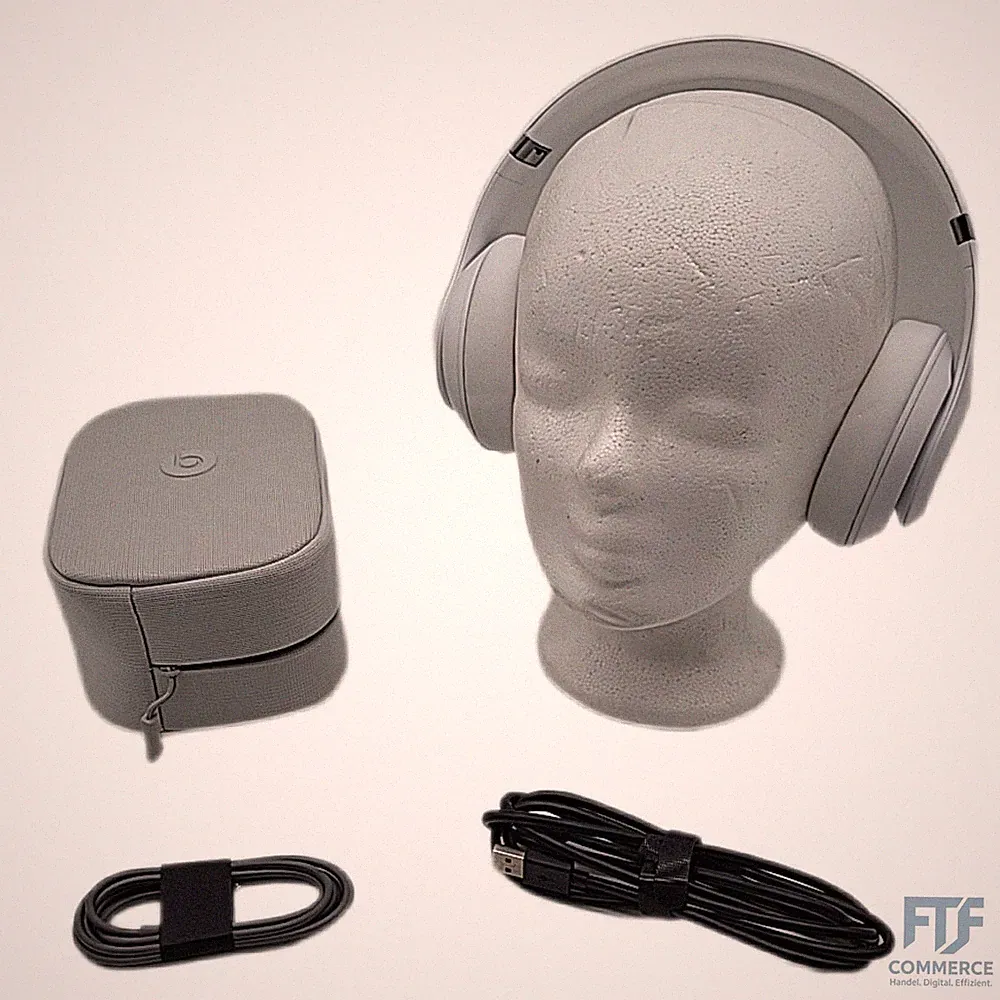Beats Studio Pro – Komplett Kabellose Bluetooth Noise Cancelling Kopfhörer – Per