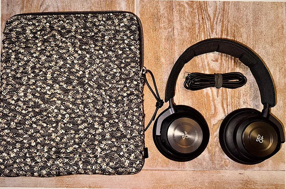 Beoplay H9 3rd Gen Hi-Fi Over Ear Kopfhörer mit B&O Tasche