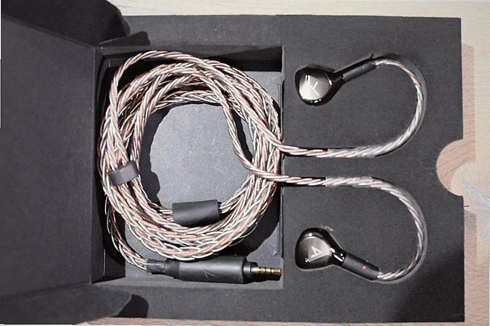 Beyerdynamic AK T9iE Astell & Kern, In Ear Kopfhörer mit OVP earphones orig. box