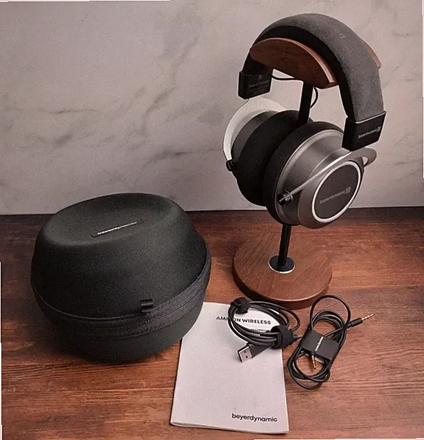 Beyerdynamic Amiron Wireless High-End Bluetooth Headphone | Like New!