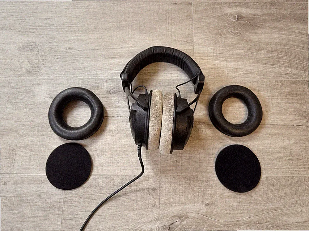 beyerdynamic DT 770 PRO 32 Ohm – + zusätzliche Ohrpolster