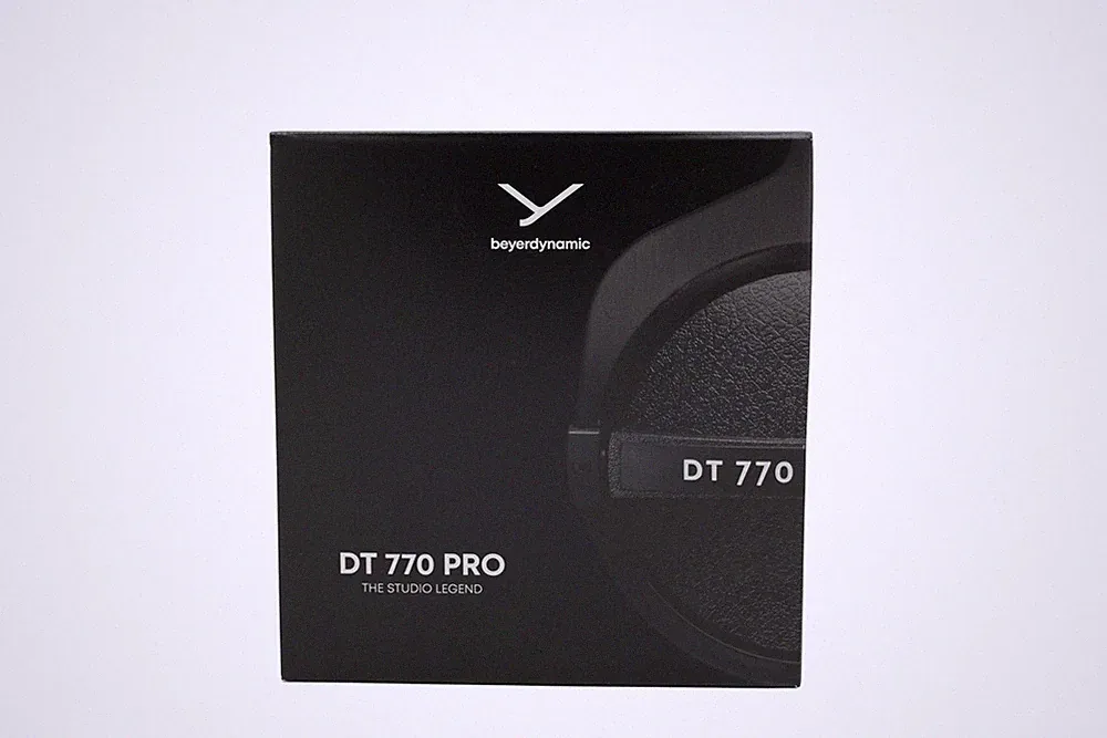 beyerdynamic DT 770 PRO 80 Ohm Over-Ear-Studiokopfhörer, schwarz
