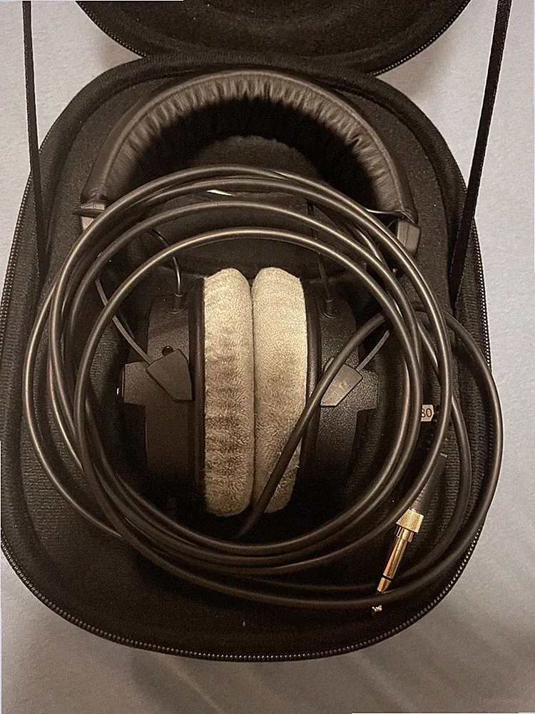 beyerdynamic DT 770 PRO Over-Ear Kopfhörer 80 Ohm 3,5 mm inkl. Hardcase