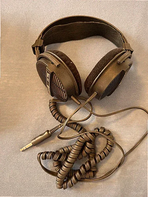 Beyerdynamic DT 990 (1985) 600 Ohm Vintage Audiophile Headphones