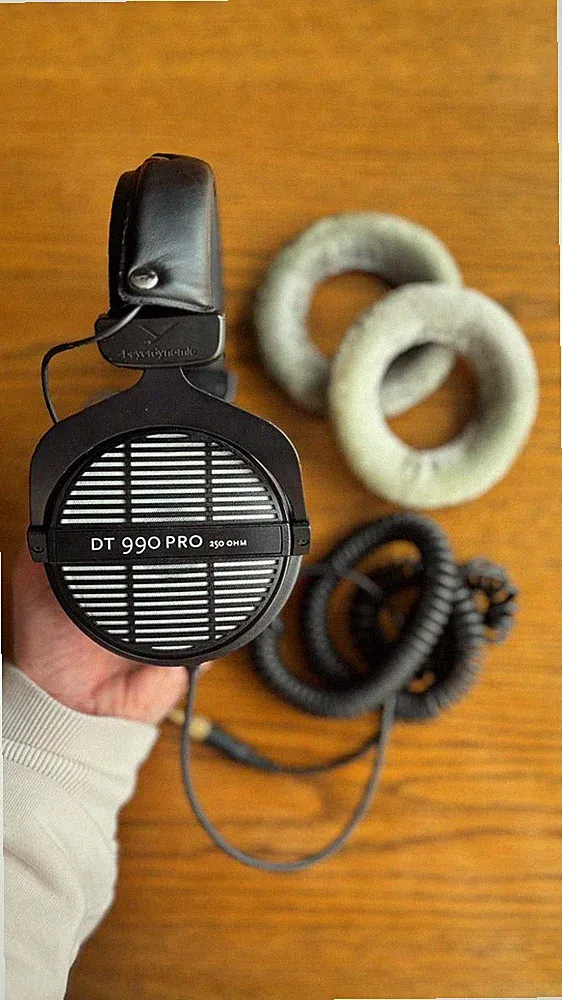beyerdynamic DT 990 PRO Kopfhörer - 250 Ohm