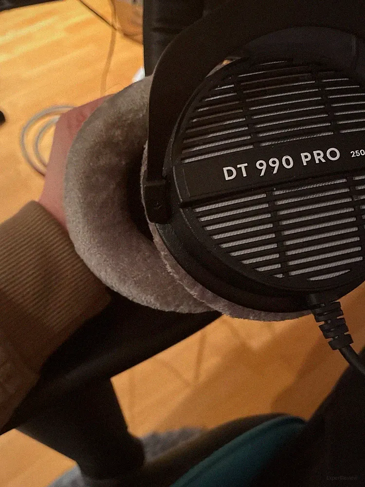 beyerdynamic DT 990 PRO Studio-Monitoring Ohrumschließende Kopfhörer -...