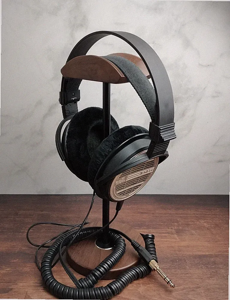 Beyerdynamic DT880 Original Vintage Studio Headphone | Very Good +1y warranty!