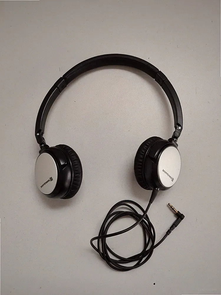 Beyerdynamic DTX 501 p schwarz On-Ear Kopfhörer Foldable