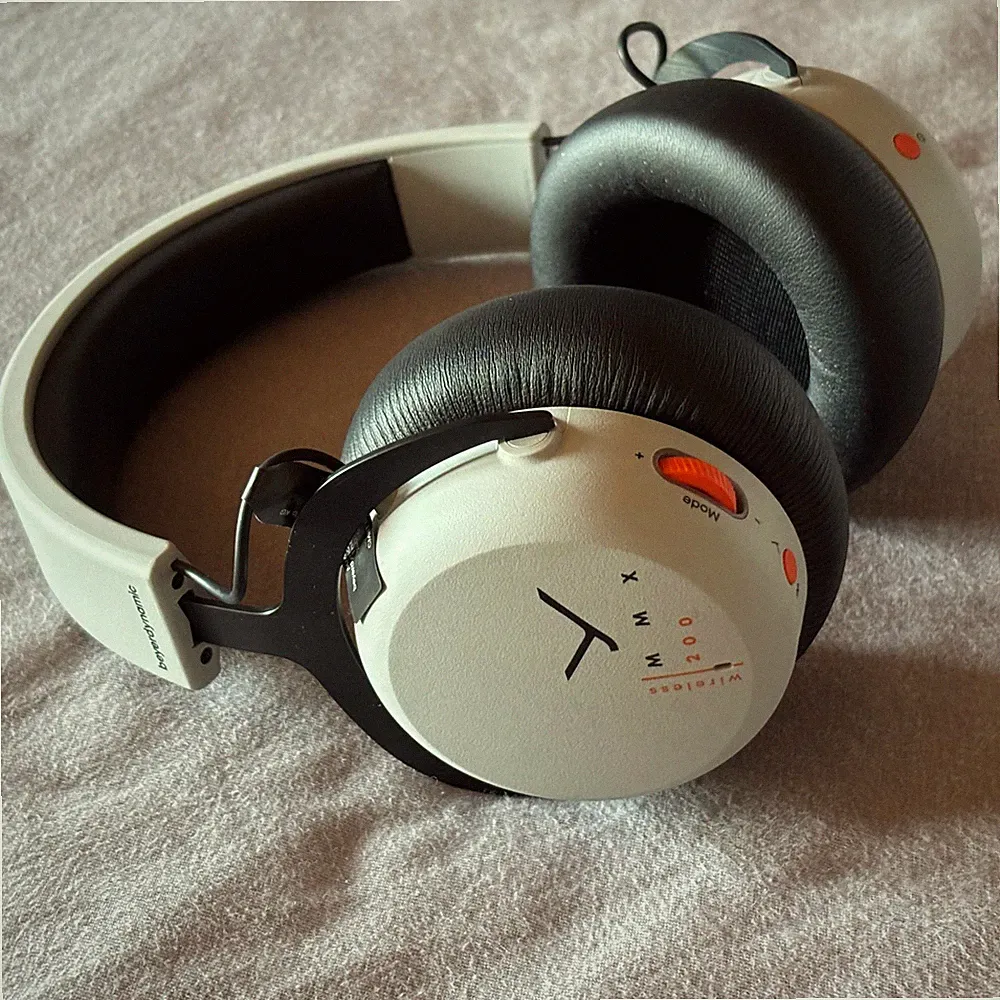 BEYERDYNAMIC MMX 200 Wireless Over-ear Kopfhörer Grau