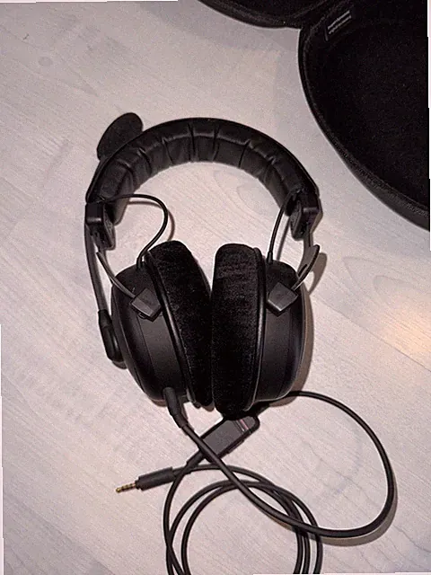 beyerdynamic MMX 300 Over-Ear Gaming Headset schwarz Boom-Mikro 3,5mm Etui
