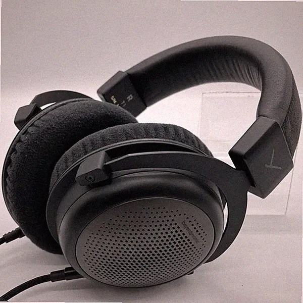 Beyerdynamic T1 3. Generation Tesla Kopfhörer mit offener Rückseite Hartschal...
