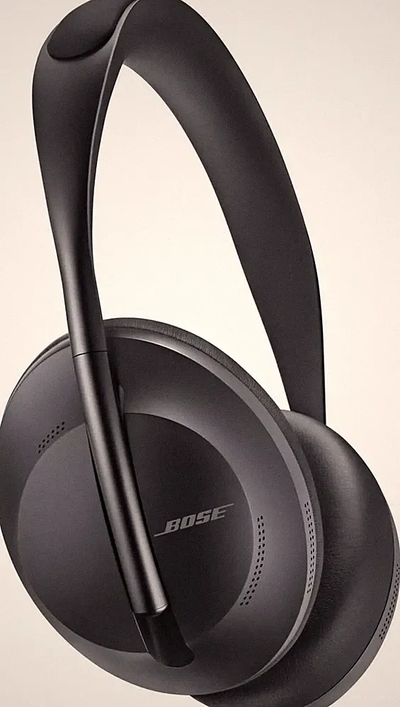 Bose Headphones 700 | Over-Ear-Kopfhörer | Noise Cancelling | Schwarz | GUT