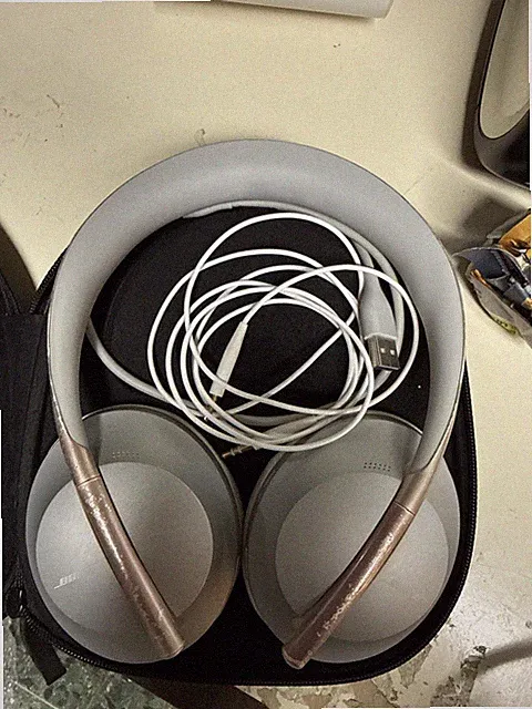 Bose Noise Cancelling Headphones 700 ANC Weiß Roségold OVP Komplett