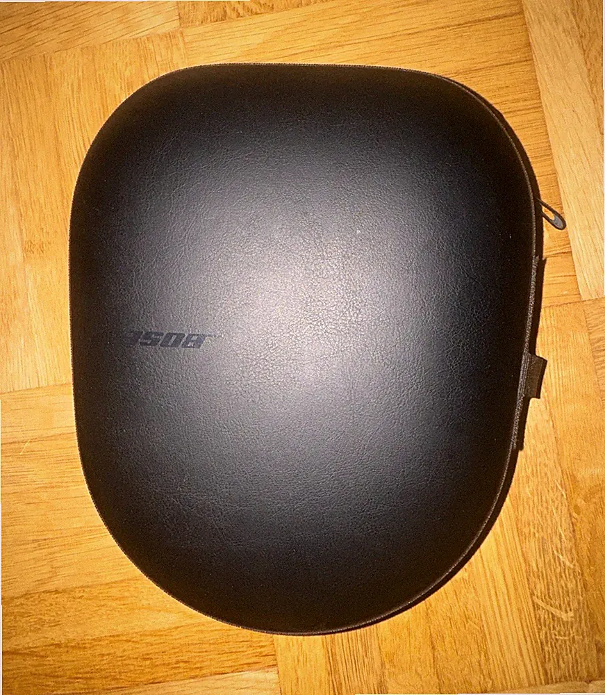 Bose Noise Cancelling Headphones 700 Over-Ear Kopfhörer Schwarz mit Hardcase