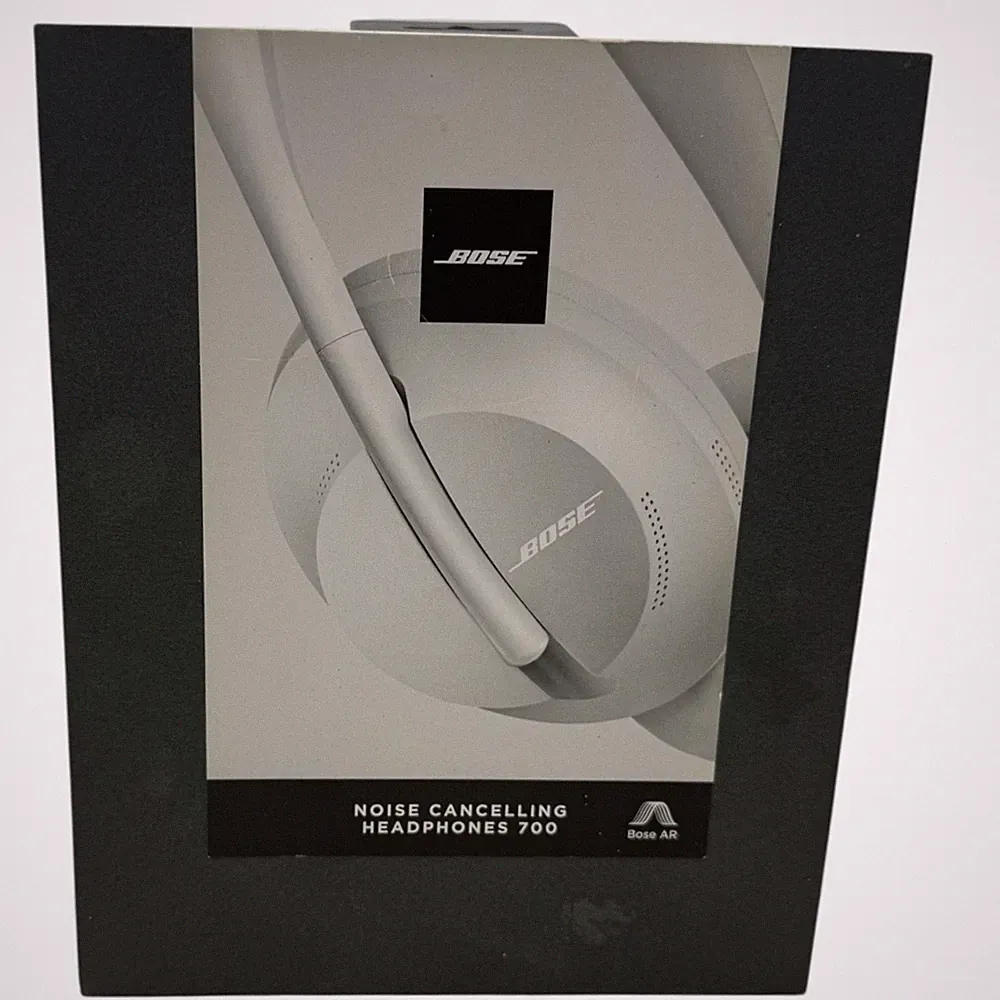 Bose Noise Cancelling Kopfhörer 700 –Kabellose Bluetooth-Kopfhörer mit Alexa-Sp.