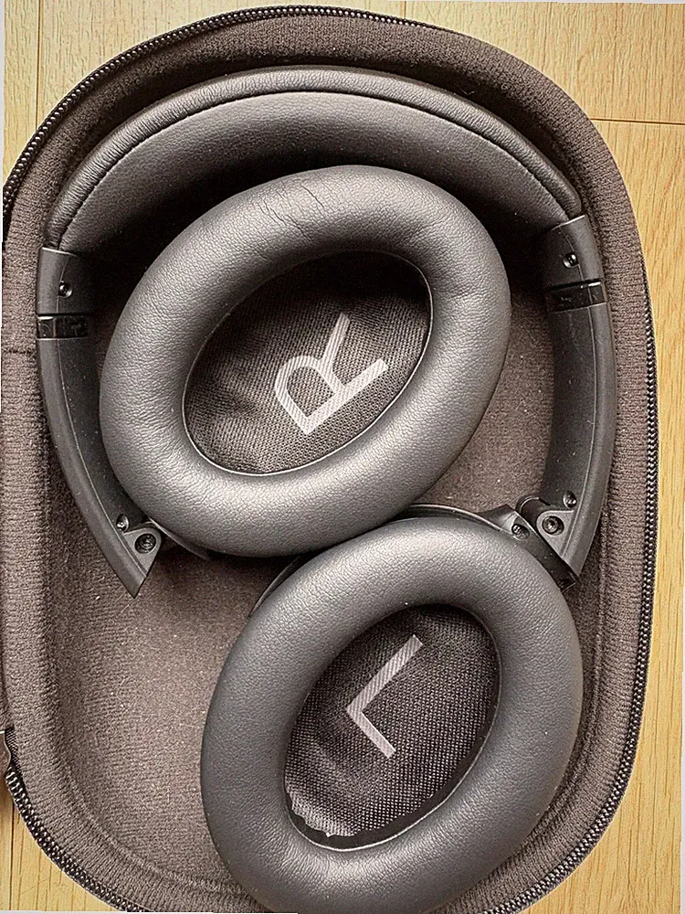 Bose QC 45 | Schwarz | neue Ohrpolster | Noise Cancelling Kopfhörer