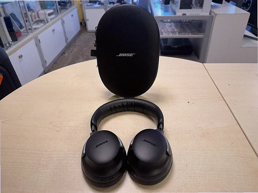 BOSE QC QuietComfort Ultra Bluetooth Noise Cancelling Over Ear Kopfhörer