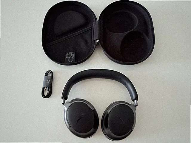 Bose QC Ultra (Quietcomfort) Kopfhörer schwarz headphones Bluetooth Case Bose