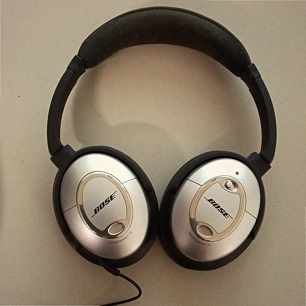 Bose QuietComfort 15 Over-Ear Kopfhörer Noise-Cancelling 3,5mm Schwarz/Silber