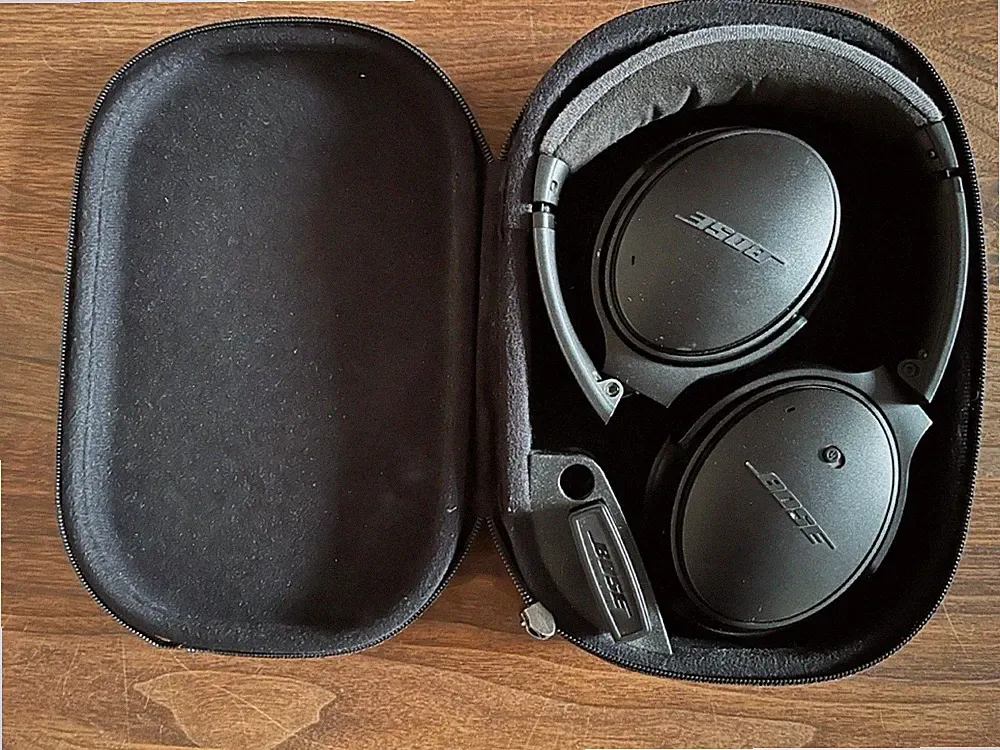 Bose QuietComfort 25 (QC25) ANC Kopfhörer mit Kabel/Neue Polster – OVP & Zubehör