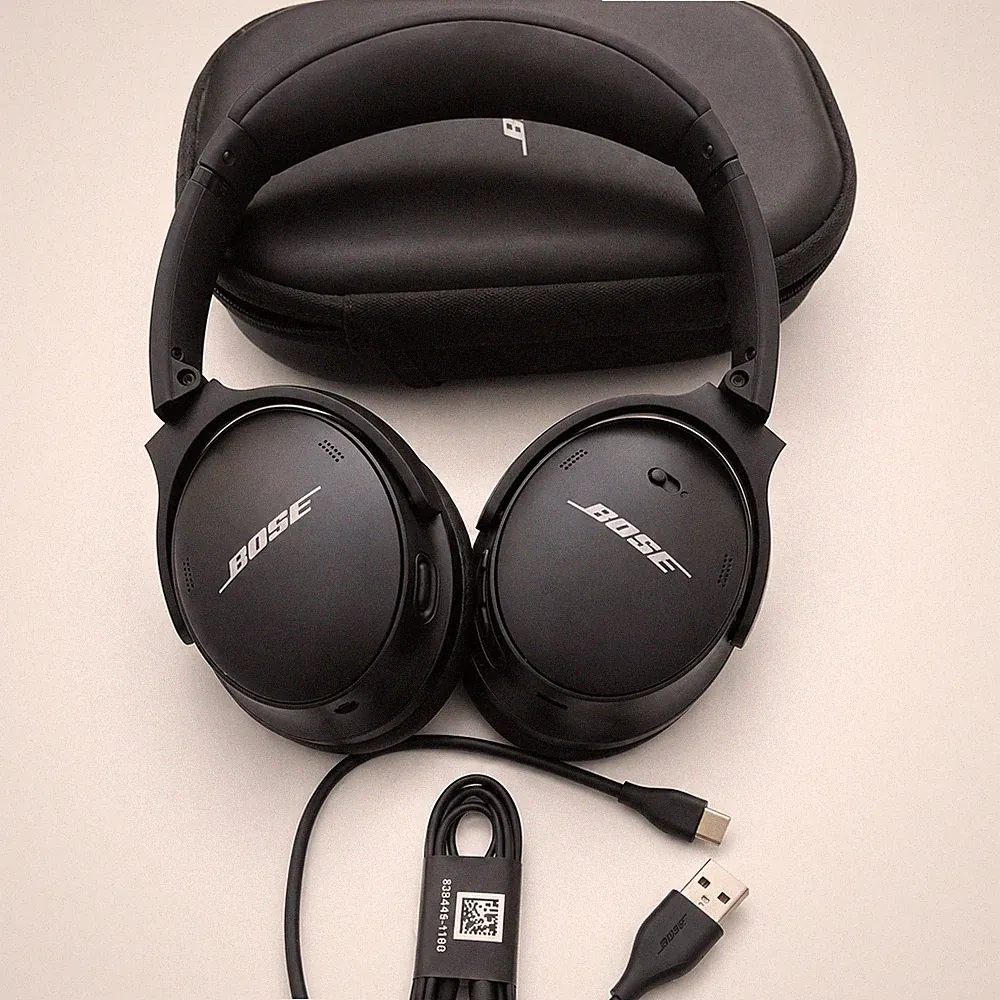 Bose QuietComfort 45 QC45 ANC Bluetooth Over-Ear Kopfhörer Schwarz + Etui