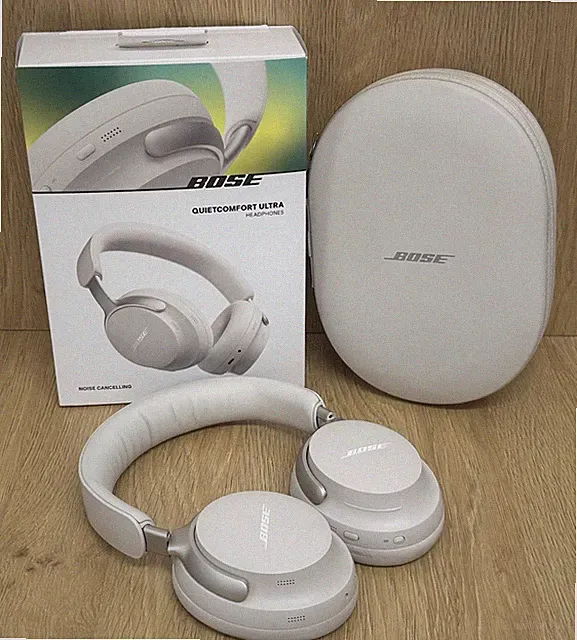 Bose Quietcomfort ULTRA • Over-Ear Kopfhörer - Noise Cancelling - beige