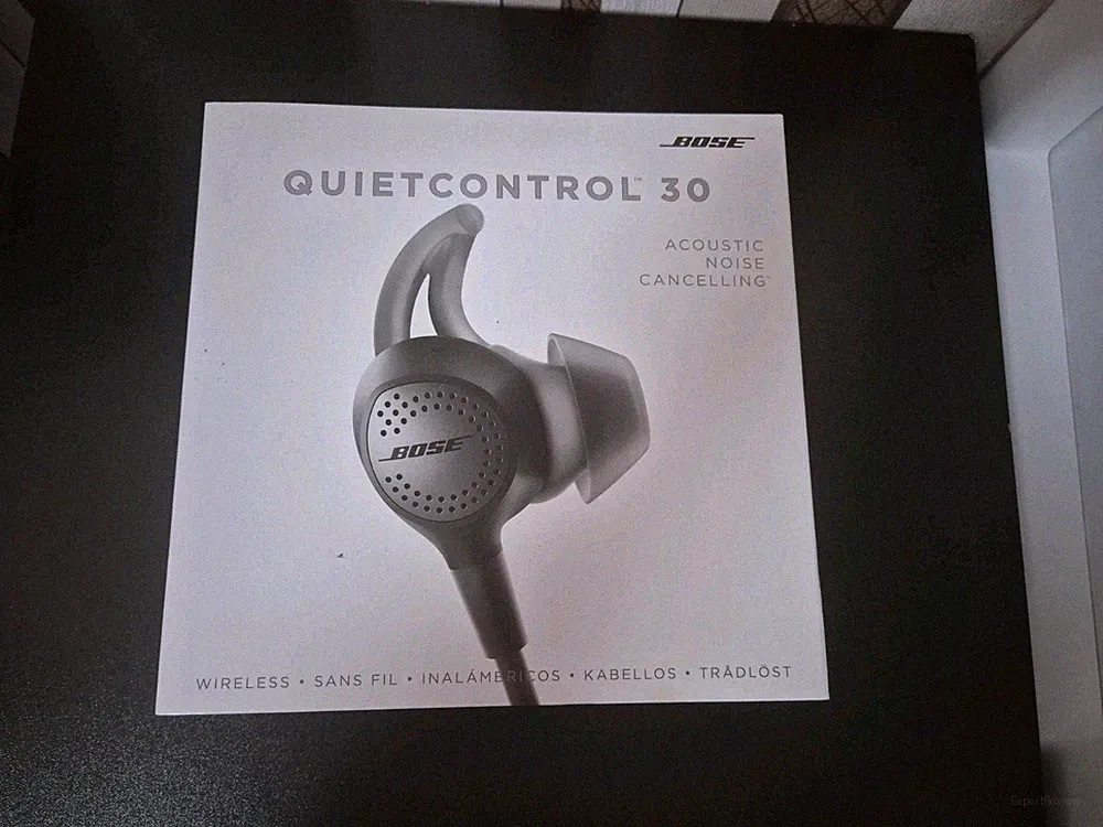 Bose QuietControl 30 In-Ear Kopfhörer Nackenbügel Bluetooth schwarz OVP