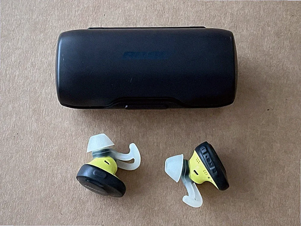 BOSE SOUND SPORT FREE Bluetooth WIRELESS IN EAR Kopfhörer