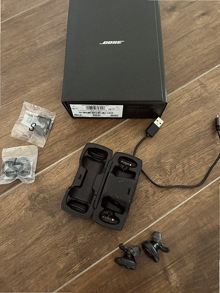 Bose SoundSport Free Wireless schwarz Top + Zubehör