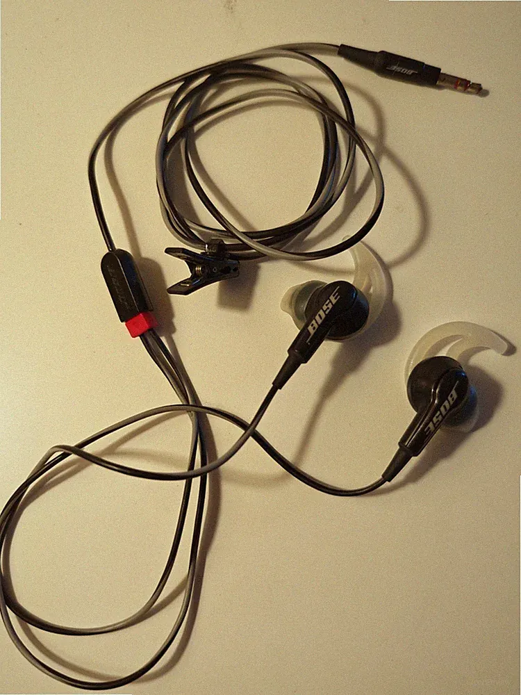 Bose SoundTrue In-Ear Ohrhörer Kopfhörer mit Kabel – Top!
