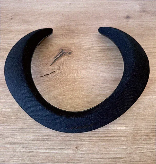 Bose SoundWear Companion | Nackenlautsprecher | Waveguide-Technologie | Schwarz