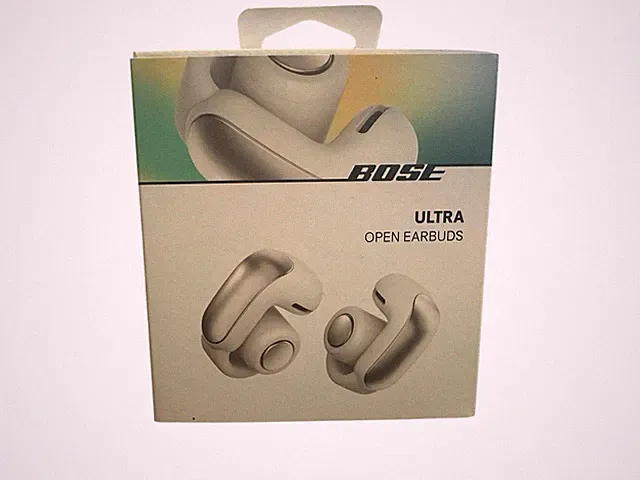 Bose Ultra Open Earbuds White Smoke – Neu & Originalverpackt (OVP)