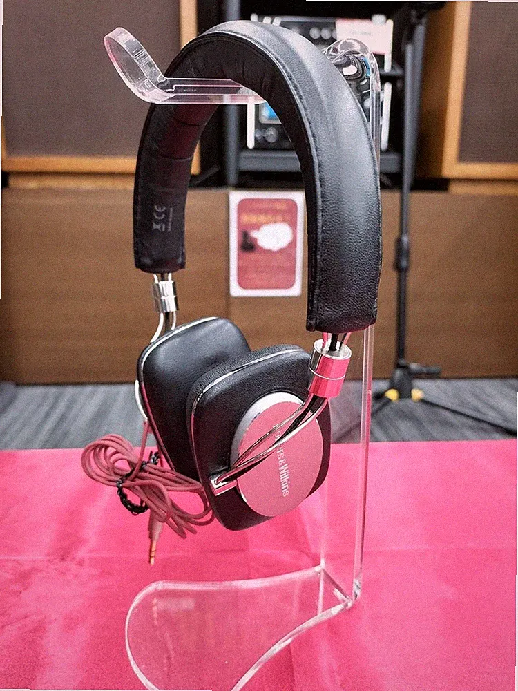 Bowers & Wilkins P5 Noise Isolating Wired Detachable Cable On-Ear Kopfhörer...