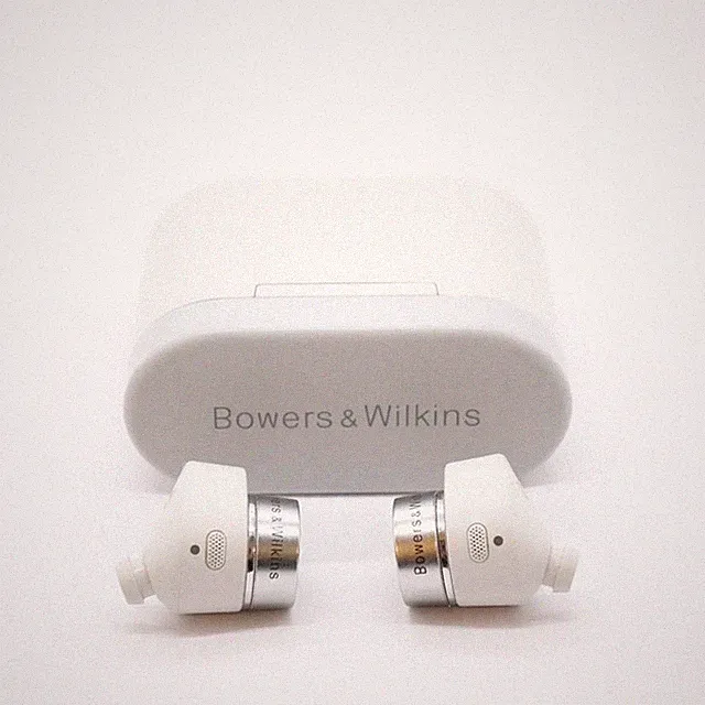 Bowers & Wilkins Pi5 S2 White Wireless Earbuds ANC Bluetooth In-Ear Gebraucht