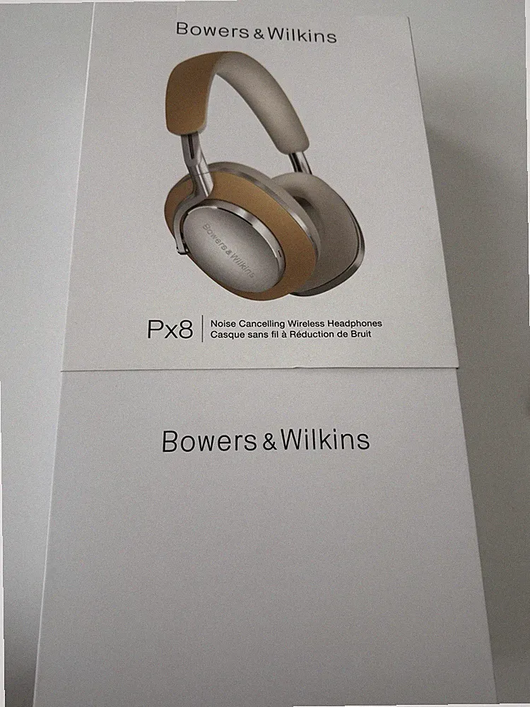Bowers & Wilkins Px8 kabellos ANC Over-Ear Kopfbügel-Kopfhörer Beige/Gold