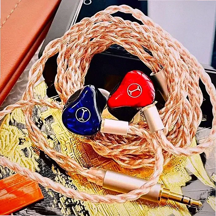 Daruma Audio Daria Wired In-Ear Kopfhörer IEM Hybrid Treiber Recable R87240920