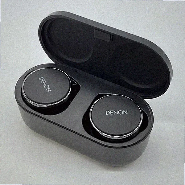 DENON PerL Pro True Wireless Earbuds Schwarz
