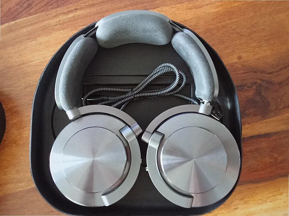 Dyson Ontrac Over Ear Bluetooth Kopfhörer defekt