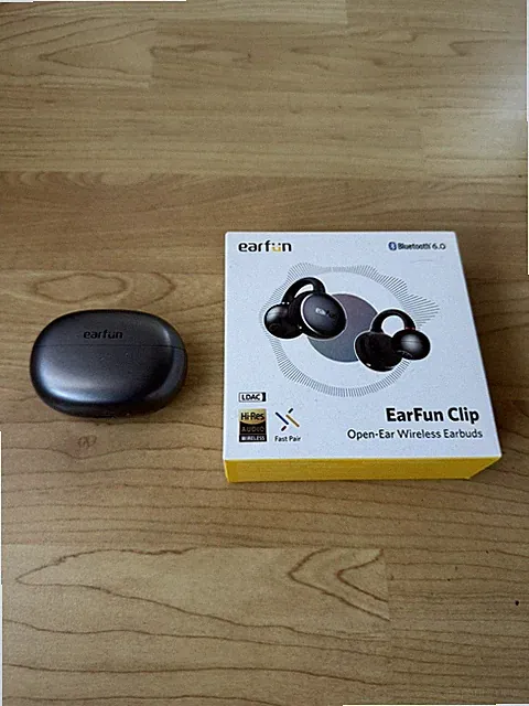 EarFün Clip Open-Ear Wireless Earbuds